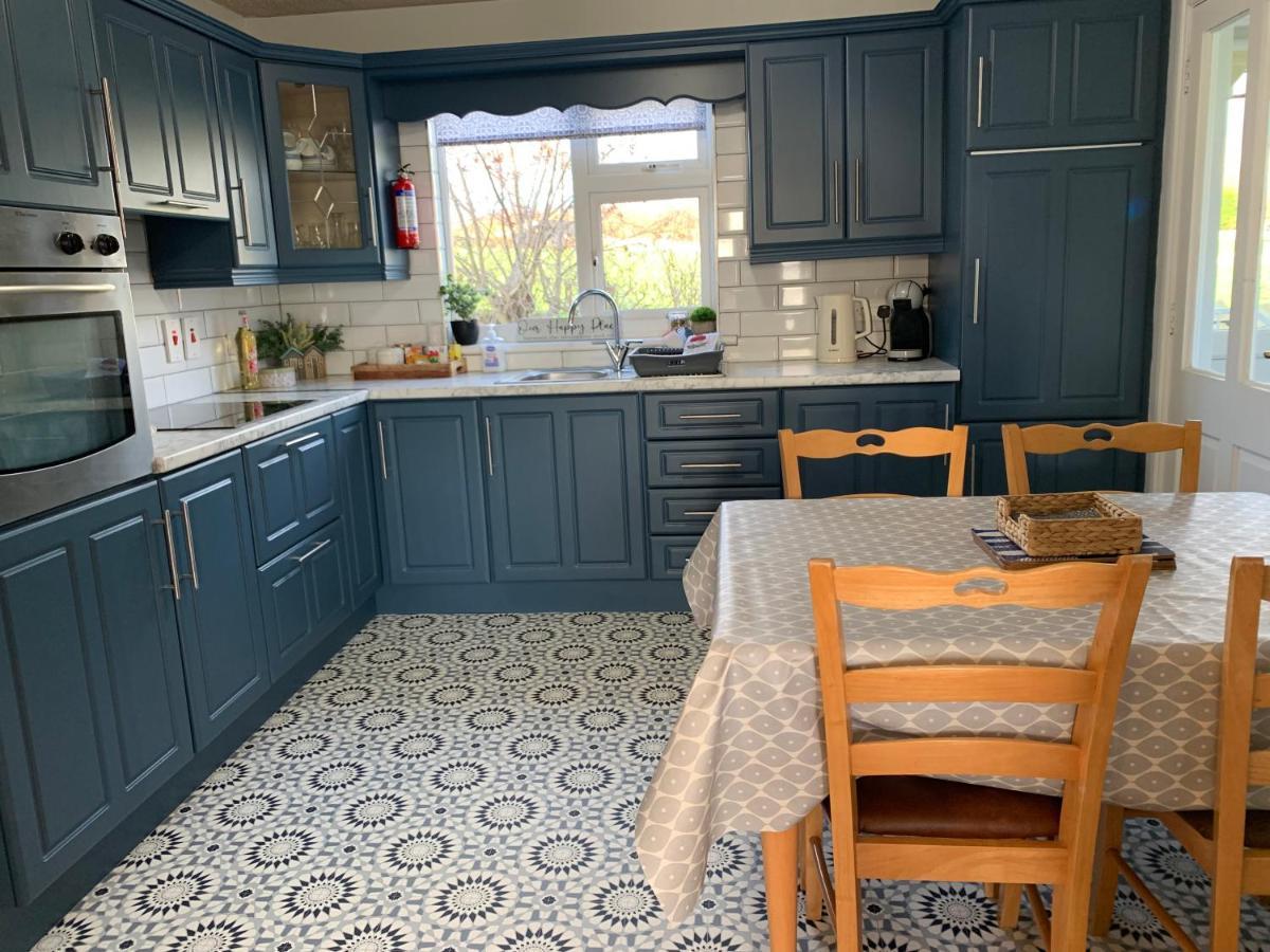 Moneydarragh Cottage With Uninterrupted Mountain And Sea Views- Hot Tub Available For Hire Annalong Kültér fotó