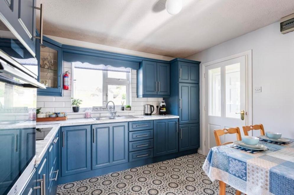 Moneydarragh Cottage With Uninterrupted Mountain And Sea Views- Hot Tub Available For Hire Annalong Kültér fotó