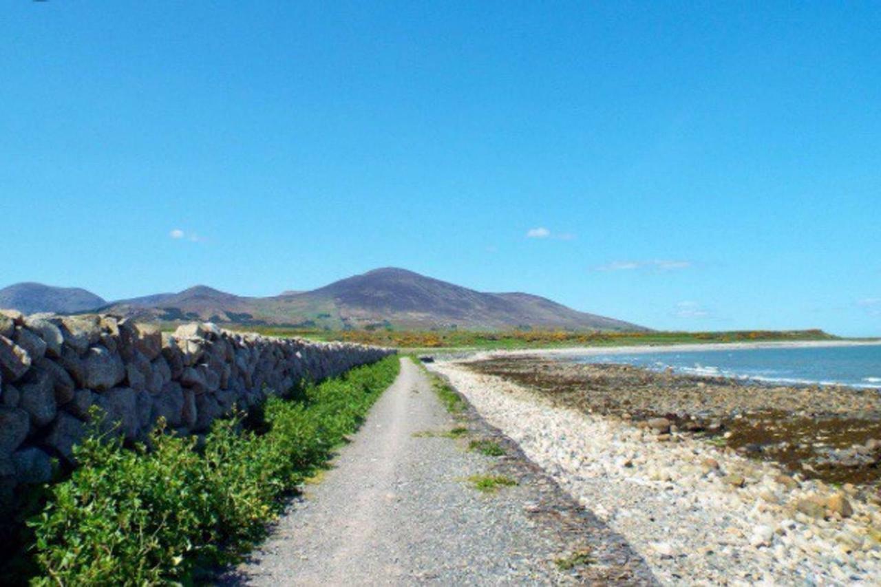 Moneydarragh Cottage With Uninterrupted Mountain And Sea Views- Hot Tub Available For Hire Annalong Kültér fotó