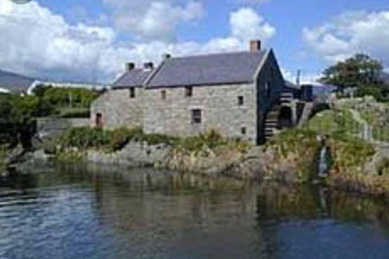Moneydarragh Cottage With Uninterrupted Mountain And Sea Views- Hot Tub Available For Hire Annalong Kültér fotó